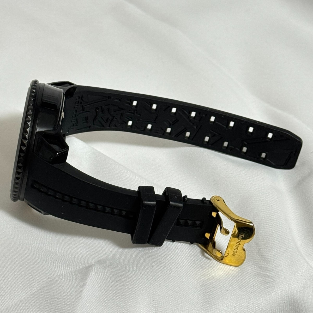 YAKUZA x Tendence Ryu Ga Gotoku collaboration model Watch RARE