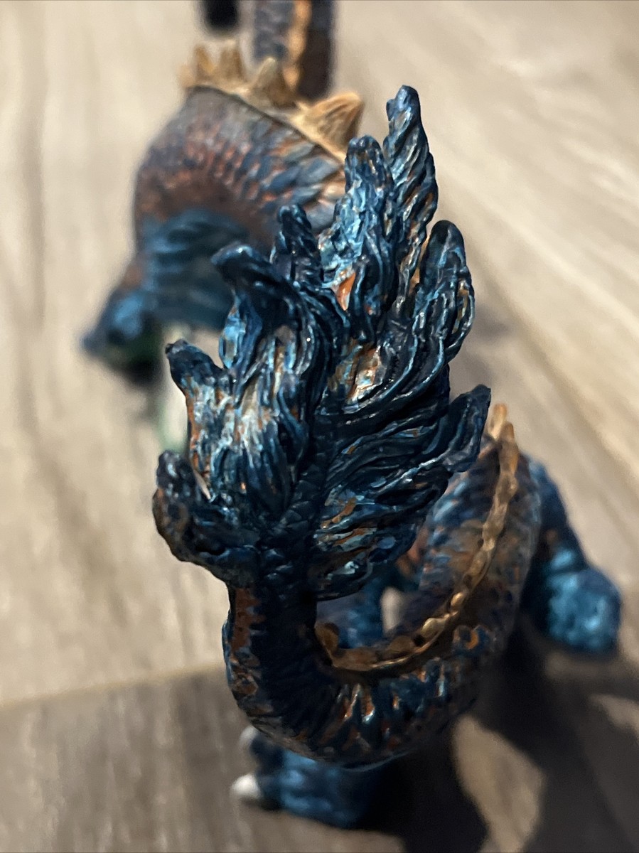Safari Ltd Krystal Blue Dragon Toy Figure #Q60438 Chinese