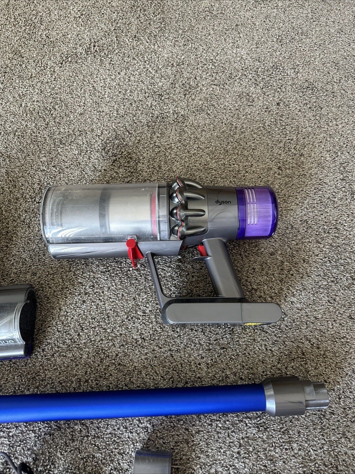 Dyson V11 Torque Drive Cordless Vacuum Cleaner Set Blue PreOwned