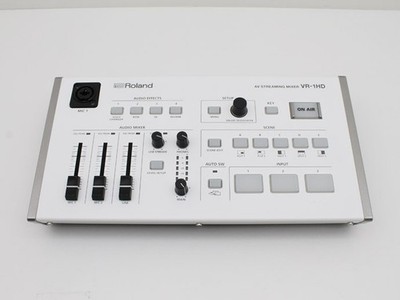 Roland VR-1HD AV Streaming Studio Mixer 3-Channel HDMI USB 3.0 Tested from Japan