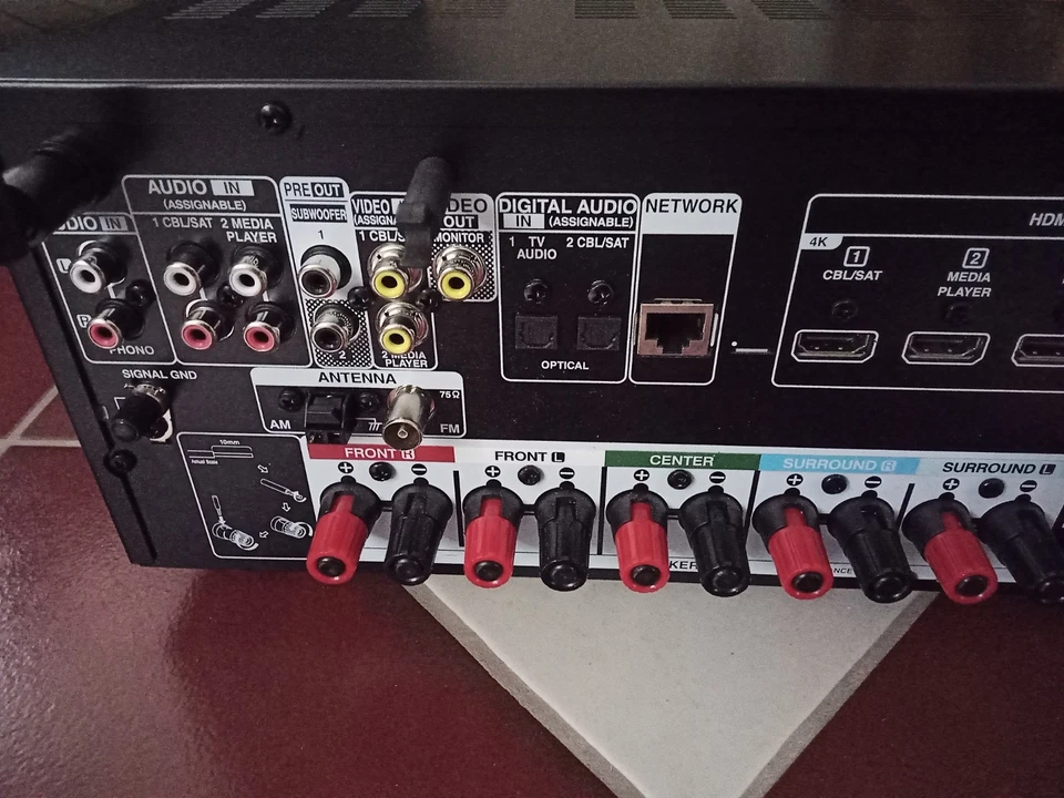 Denonn AVR S660H 5.2 Kanal 8K Receiver HEOS Bluetooth WLAN  - Bild 4 von 4