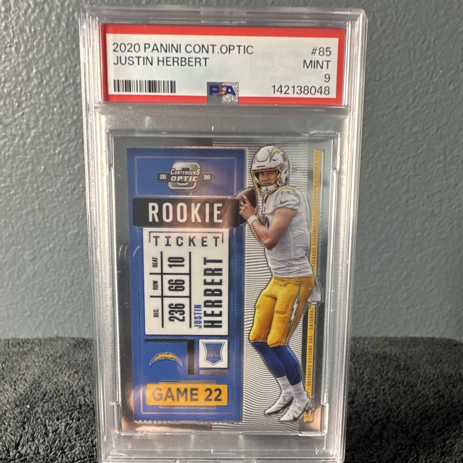 2020 Panini Contenders Optic Justin Herbert Rookie Ticket #85 Chargers PSA 9