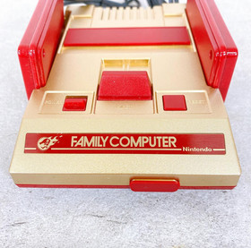 Nintendo Classic Mini NES famicom Shonen Jump 50th Anniversary console tested