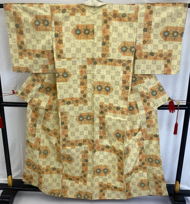 Japanese Vintage Kimono Silk Beige Tsumugi Traditional Authentic Length 61in