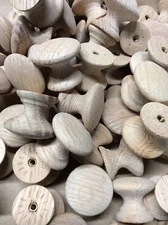 16 NEW UNFINISHED Small Oak 1-1/4” ROUND WOOD CABINET KNOBS INV-X64