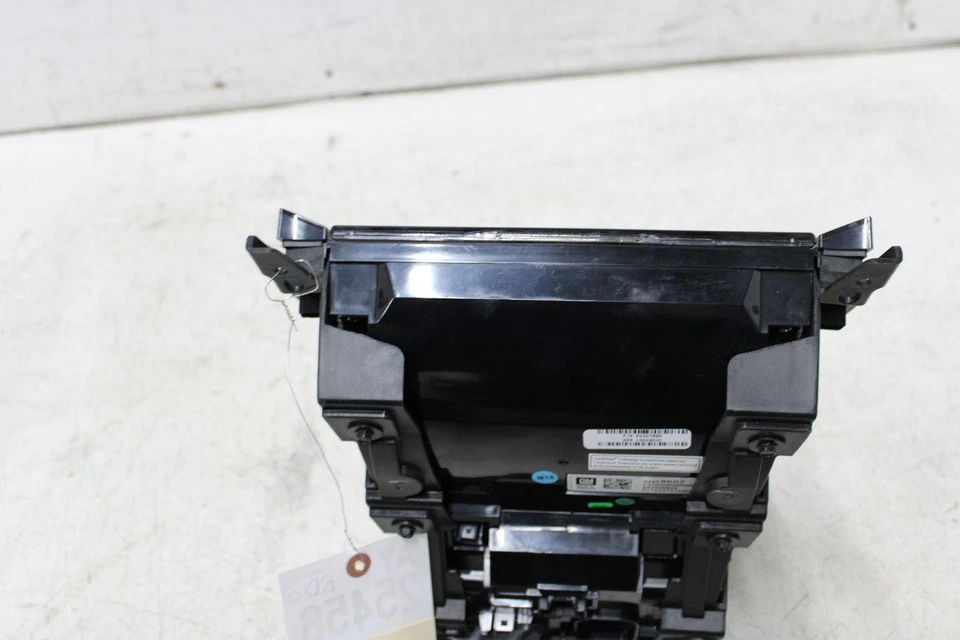 2016 CADILLAC ELR Audio & Visual Equip.(radio) With Screen (part No: 8449-8607) - Image 4 of 4