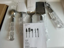 5 Pcs Kitchen Tools Gadgets Stainless w Clear Plastic  Cake, Ice Cream & More