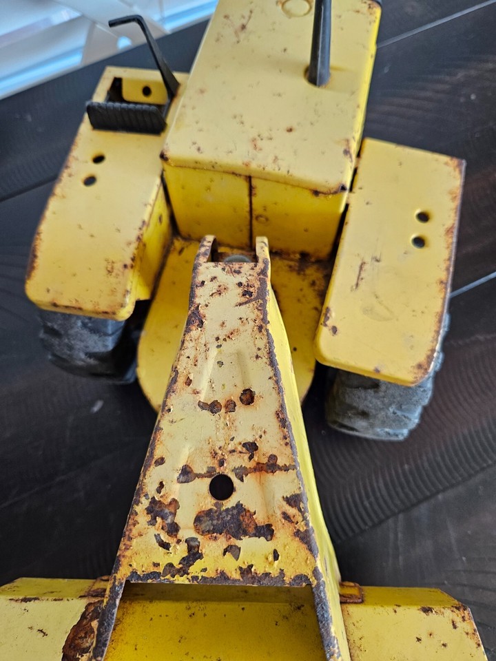 Vintage Tonka toys Mighty Scraper tractor, parts or restoration eBay
