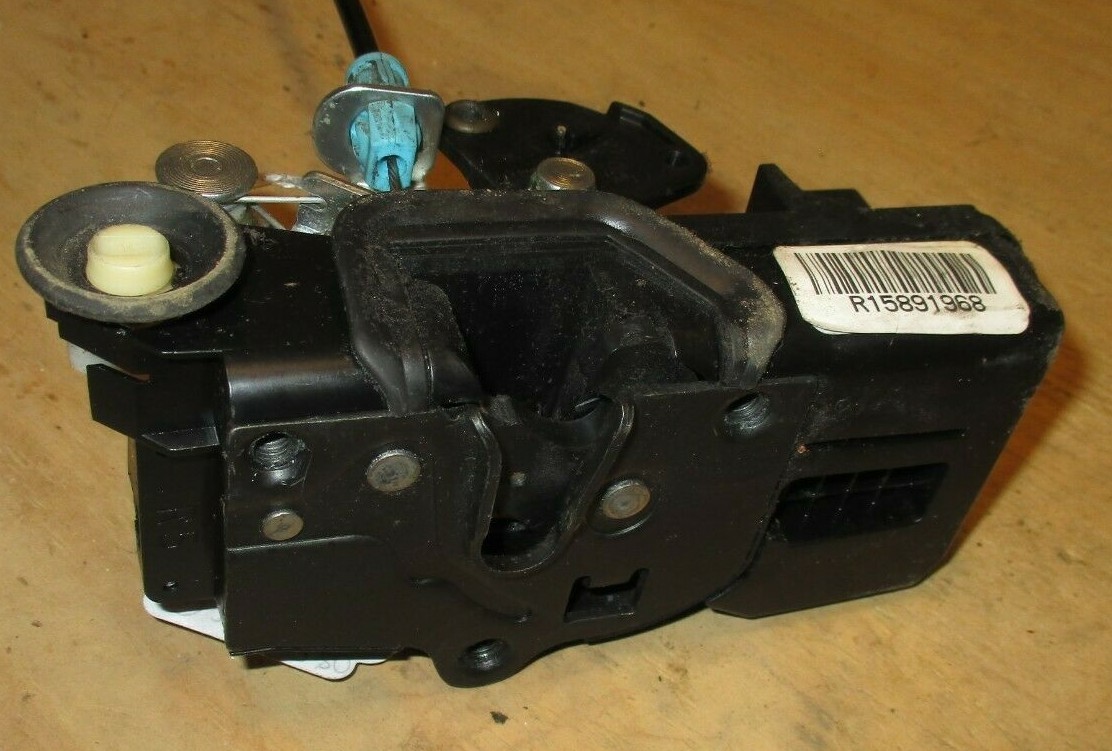 07 08 09 10 Pontiac G6 Rear Passenger door Power Lock Latch Actuator