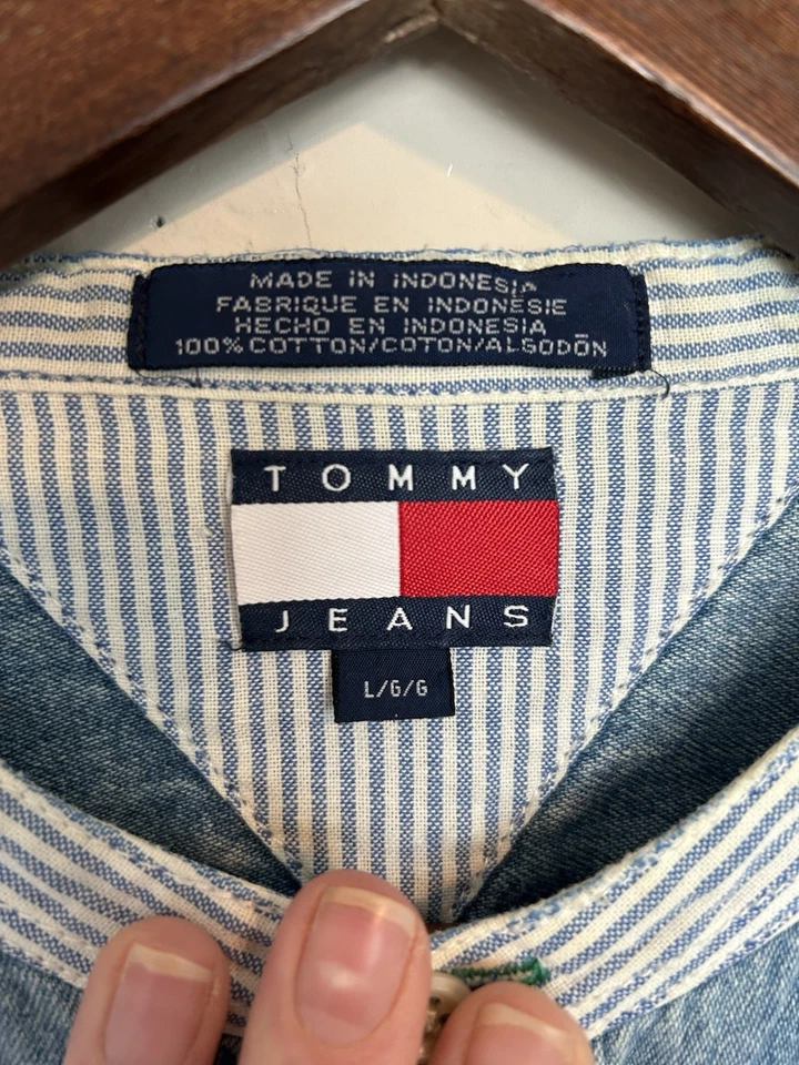 Jeans Tommy Jeans Vintage Años 90 Y2K Denim Abotonados L Tommy Hilfiger Logo Preppy Grunge Foto 3 de 4
