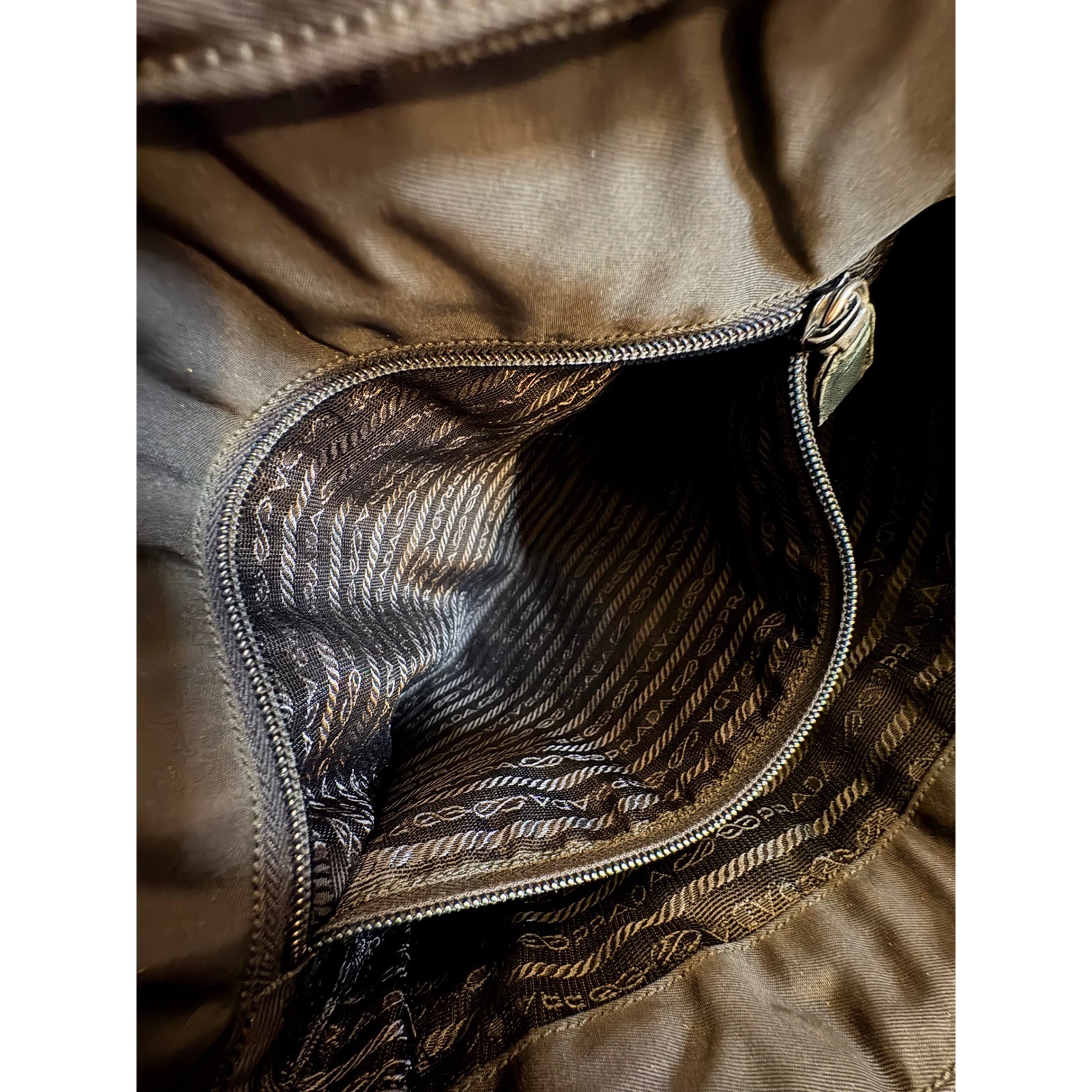 Prada Black Nylon Tote Bag Leather Trim Triangle Logo Shoulder Bag Vintage thumbnail 13