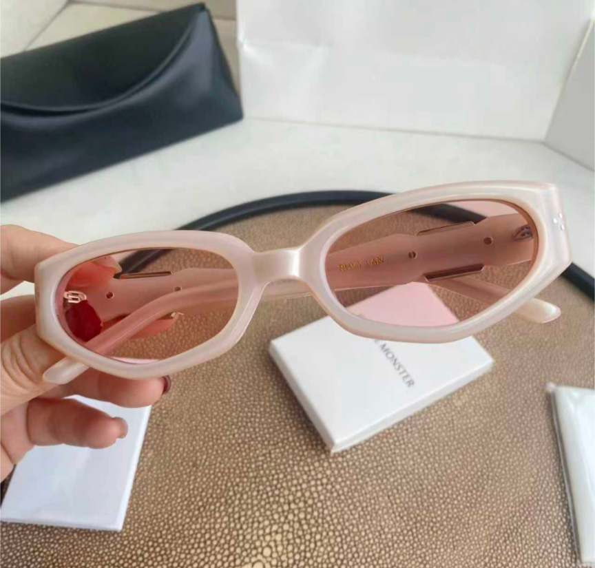 Gentle Monster Ruvy Van PC15 Sunglasses Pink/Gold With Case New | eBay