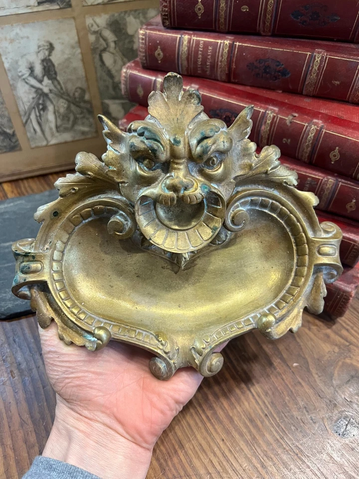 Encrier & Vide Poche Grotesque Bronze Doré Napoléon III Chimere & inkwell - Photo 2/4