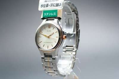 Nos Vintage Top MINT New Batt Seiko Alba V501-0DY0 White Dial Mens Watch JAPAN