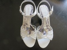 Sandalen, weiß, Gr. 41, sehr guter Zustand