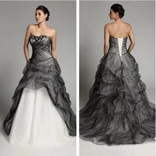 Black and White Wedding Dresses Gothic Vintage Ruffles Bridal Gowns Pleats Retro