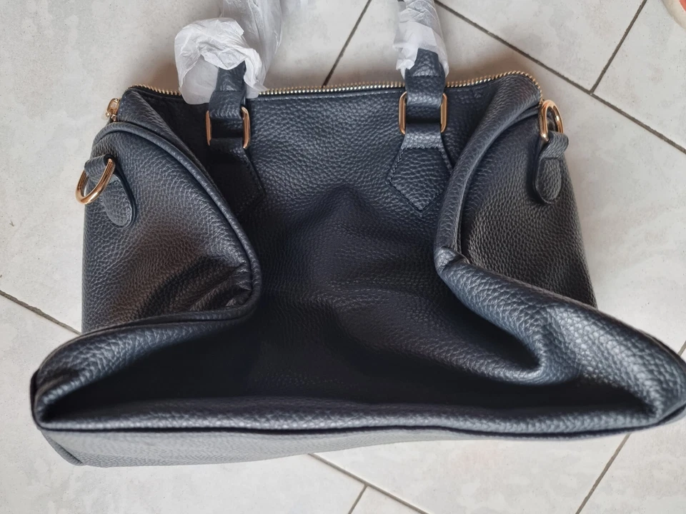 SAC A MAIN FEMME GUY LAROCHE BLEU MARINE BANDOULIEREZ OU A PORTER  SYNTHETIQUE 9 - Photo 3/4