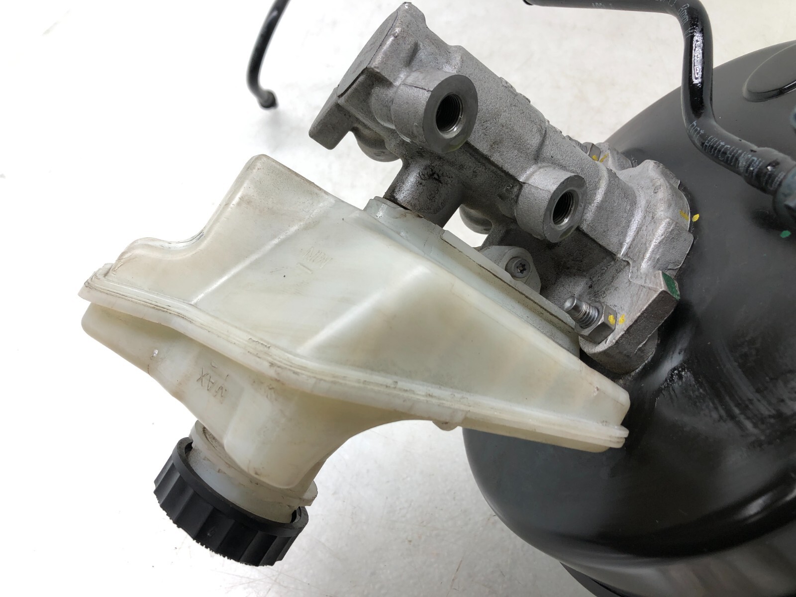2014-2020 MASERATI GHIBLI S POWER BRAKE BOOSTER MASTER CYLINDER OEM.
