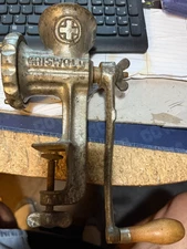 Vintage Griswold No 2 Cast Iron Meat Grinder Hand Crank Clamp