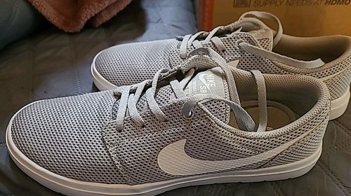 Nike SB Portmore II Ultralight Low Trainers 880271-011 Size 8 Wolf Grey - Picture 2 of 9