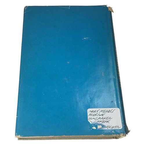 Mary Meade's Modern Homemaker Cookbook, Ruth Ellen Church 1966 Illustrated - Picture 2 of 3