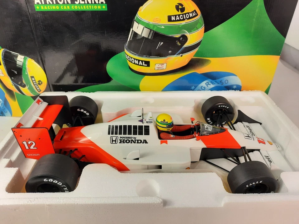 Minichamps Mclaren Honda MP4/4 #12 A. Senna World Champion 1988 1/12 540881212 - Immagine 3 di 4