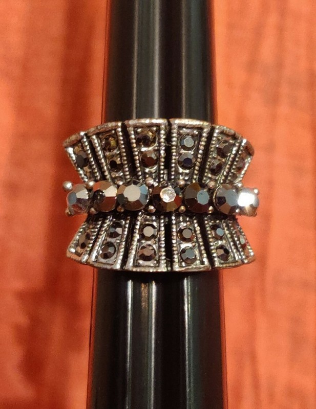 Large Chunky Silver Tone Gunmetal Grey Gray Metallic Black Rhinestonen Ring