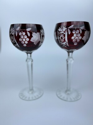 Ruby Hock Wine Grape Cut To Clear Grapes Pattern