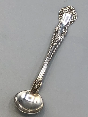 Cambridge by Gorham Sterling Silver individual Salt Spoon  2.75"