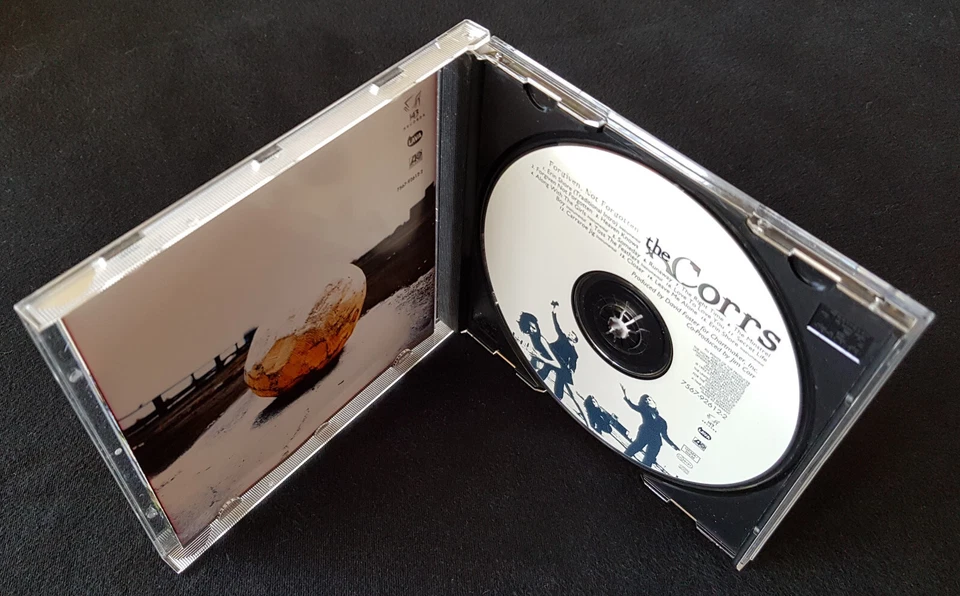 The Corrs – Forgiven, Not Forgotten - CD - 1995 - First Press - Bild 4 von 4