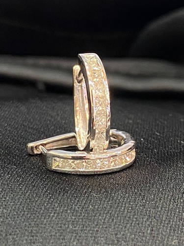 1.08 Carats Princess Shape Natural Diamonds Unisex Hoop Earrings 18K White Gold - Picture 8 of 12
