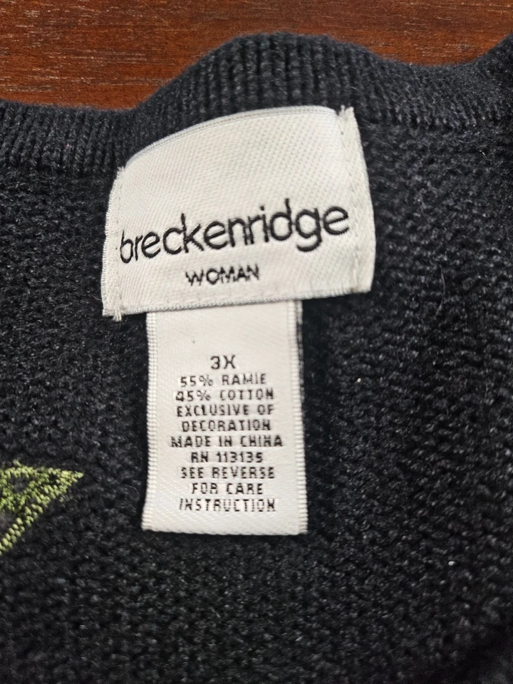 Vintage Embroidered Holly Berry Christmas Button Down Black Cardigan 3 XL - Image 2 of 4