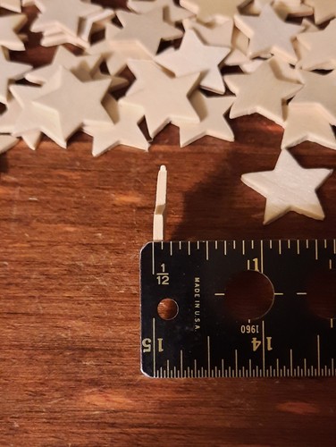 500 ~ 1 inch Wood Star Cutout Pieces for DIY Crafts & American Flag Wooden Stars - Picture 4 of 5