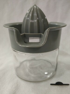 Vintage Gemco Grey Plastic Hand Juicer With Glass Jar Base 12 Oz Capacity 