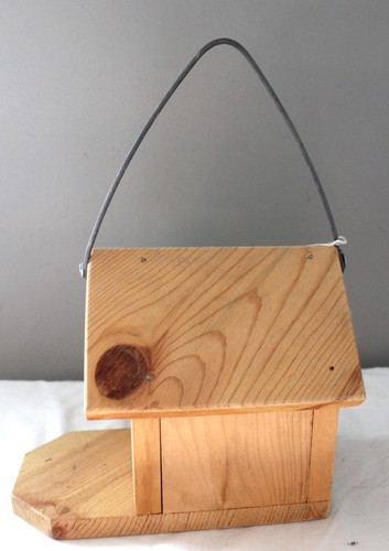 NEW WEATHER WOOD OZARK CRAFTS OOAK SOLID WOOD BIRD HOUSE 9" L X 13.5" H CABIN - Afbeelding 5 van 5