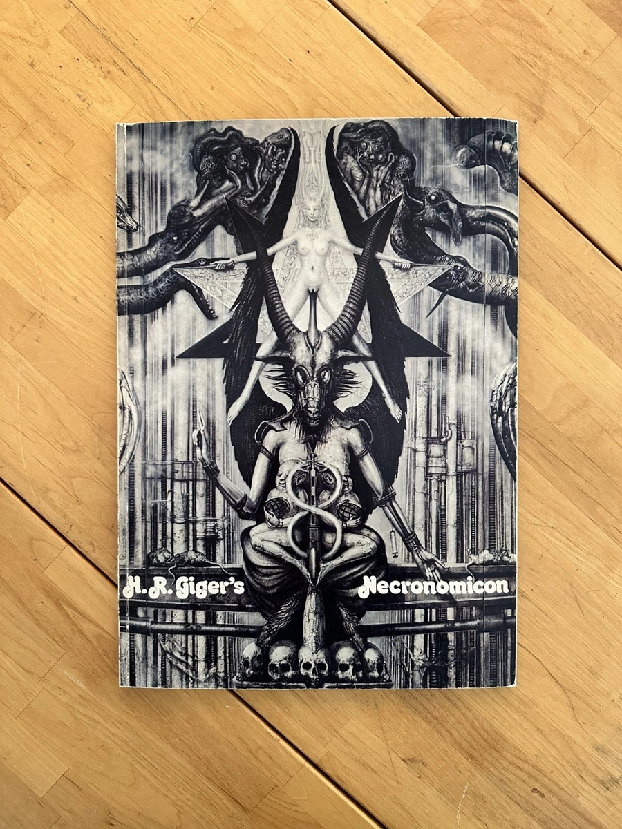 Preços baixos em Giger necronomicon em Antiquário e colecionáveis