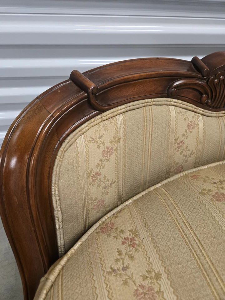 Vtg French Country Provincial Style Clayton Marcus Bergere Chair Vanity Stool  - Image 4 of 4