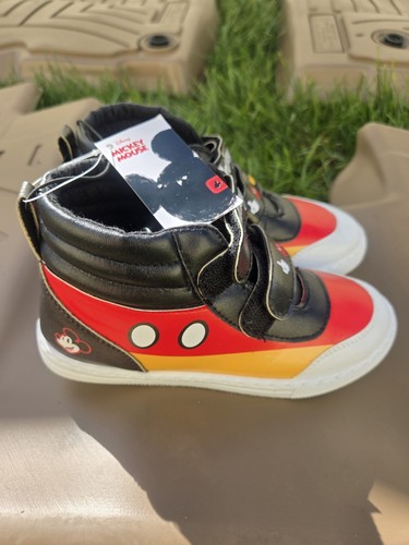 Disney Mickey Mouse Ground UP Boys/Youth High Top Sneakers Size 12 NWT - Picture 1 of 16