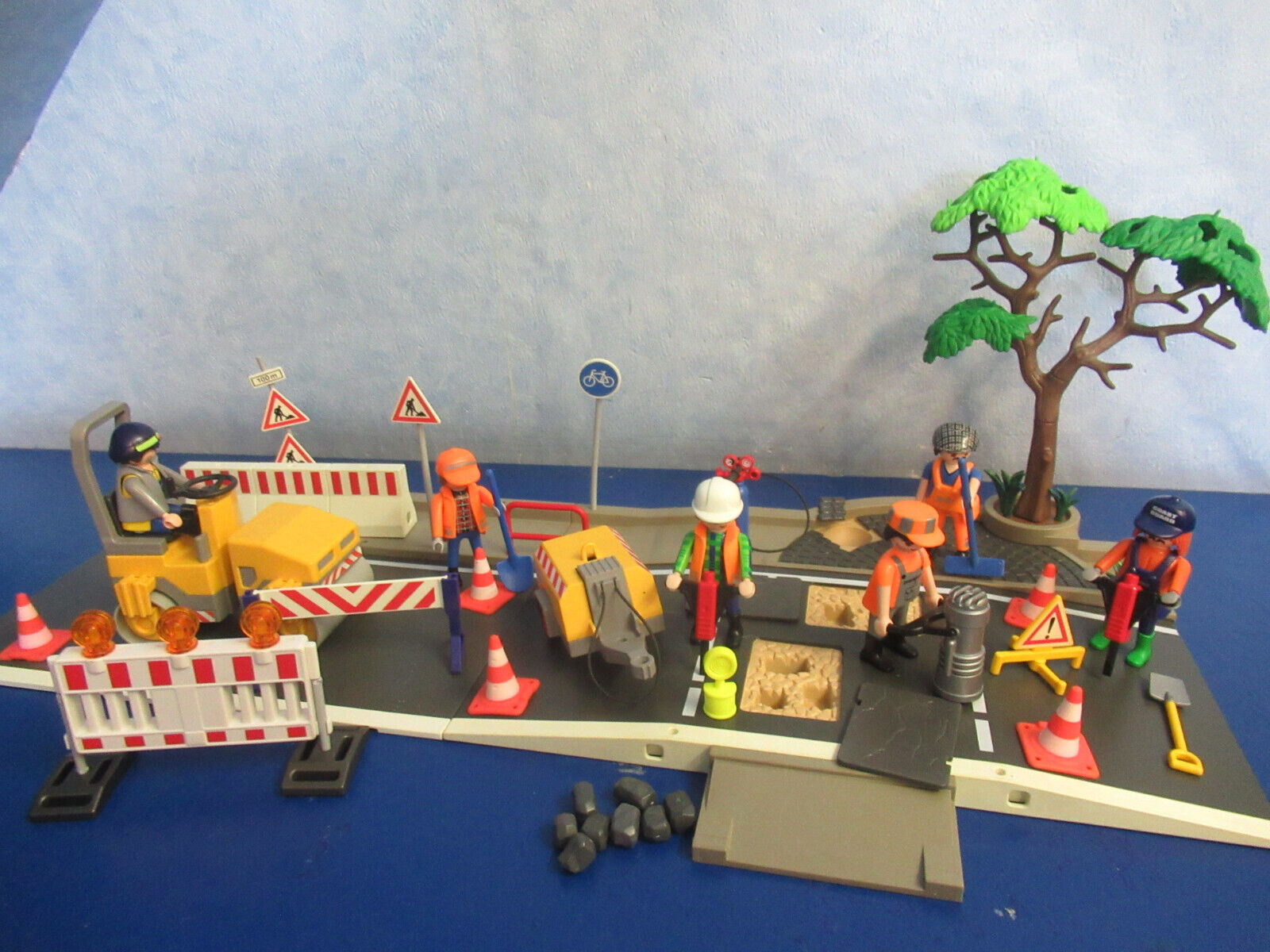 Bild 1 von 6