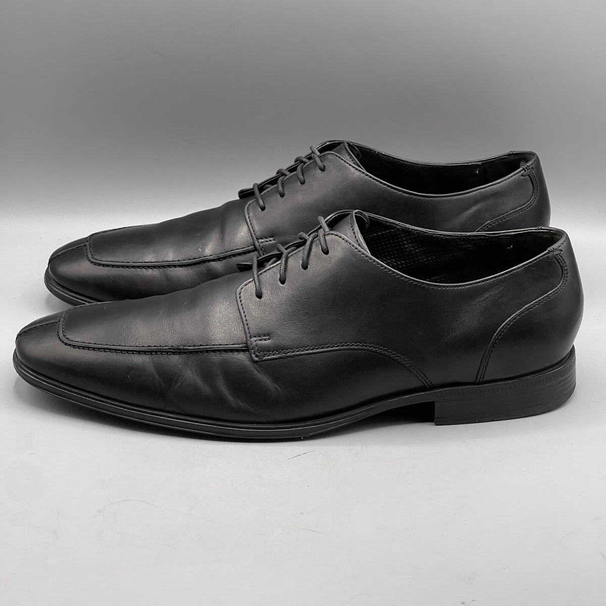 Cole haan split sales toe black