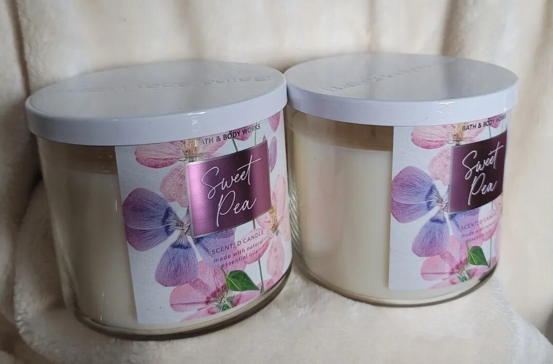 2 Bath & Body Works SWEET PEA 3Wick Candles New Lot Rare Scent 2023