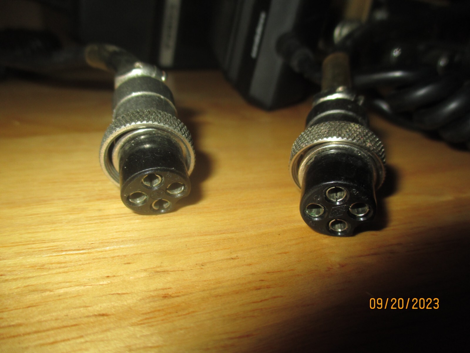 Vintage UNIDEN PC33 CB Radio AM 40 Channel w Uniden Microphone & 2 Cobra Mikes eBay