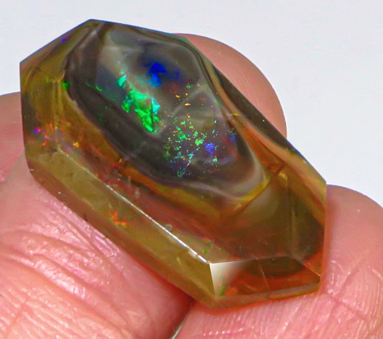 10Ct African Black Opal Play Of Color Facet Cut QSH94