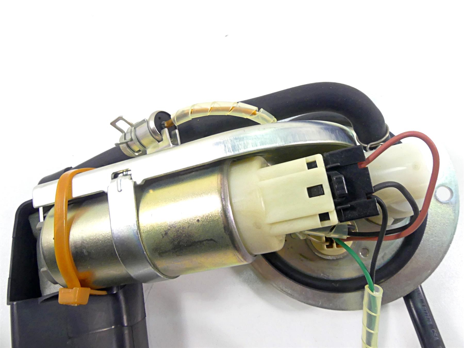 2008 Suzuki M109R VZR1800 Fuel Gas Petrol Pump Tested 1510048G00 eBay