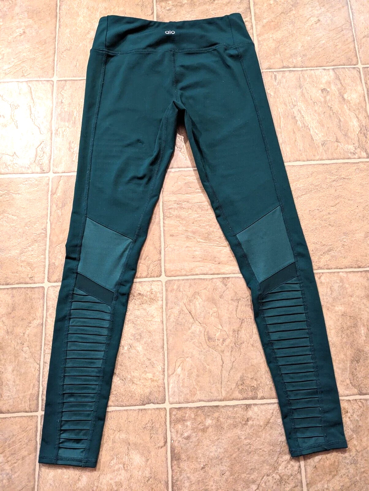 alo-yoga moto stretchy pull on compression leggings