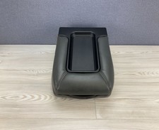 1999-2006 Chevy Silverado Avalanche Gmc Sierra Center Console Armrest Oem Gray 1999-2006 Chevy Silverado Avalanche Gmc Sierra Center Console Armrest Oem Gray