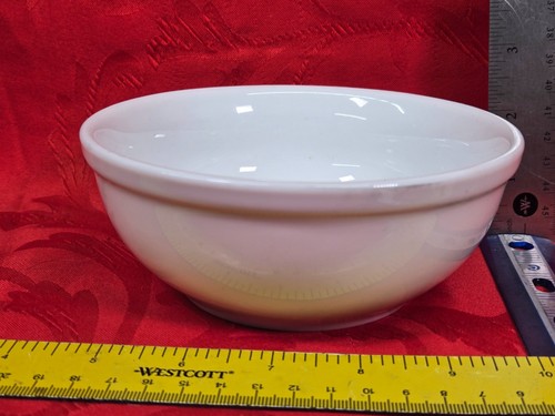 Crate & Barrel DINER Bowl Cereal Soup White 5.75 in All Purpose Poland