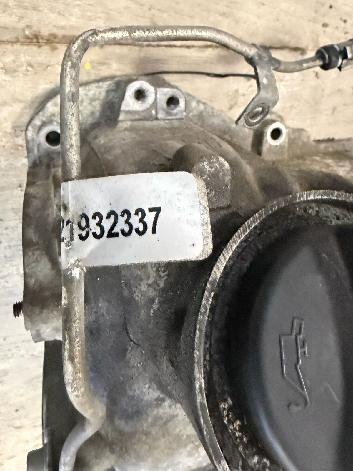 MASERATI GHIBLI Valve Cover Left Side 3.0L OEM 18