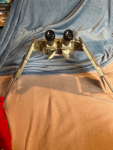 ST4 stereoscope