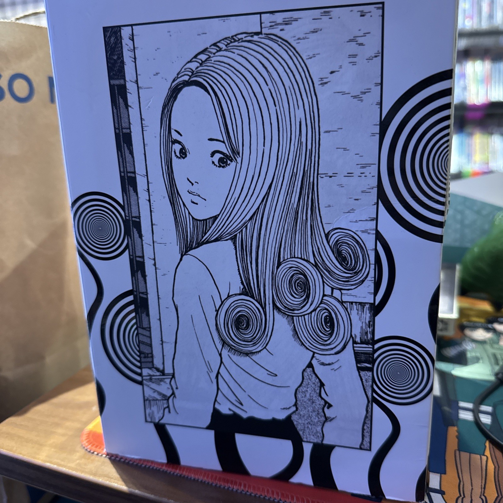 Junji Ito Uzumaki Kirie Goshima PVC Figuras Vinilo Suave 7.1 en Monocromo en Caja